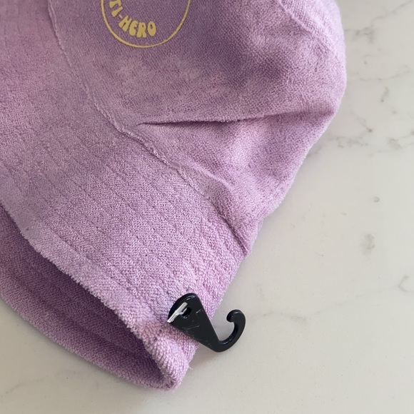 TAYLOR SWIFT ANTI HERO BUCKET HAT SMILEY FACE SWIFTIE HAND MADE TWEEN TEEN GIFT - Picture 3 of 7